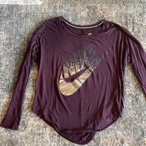 Plum Nike sleeve top